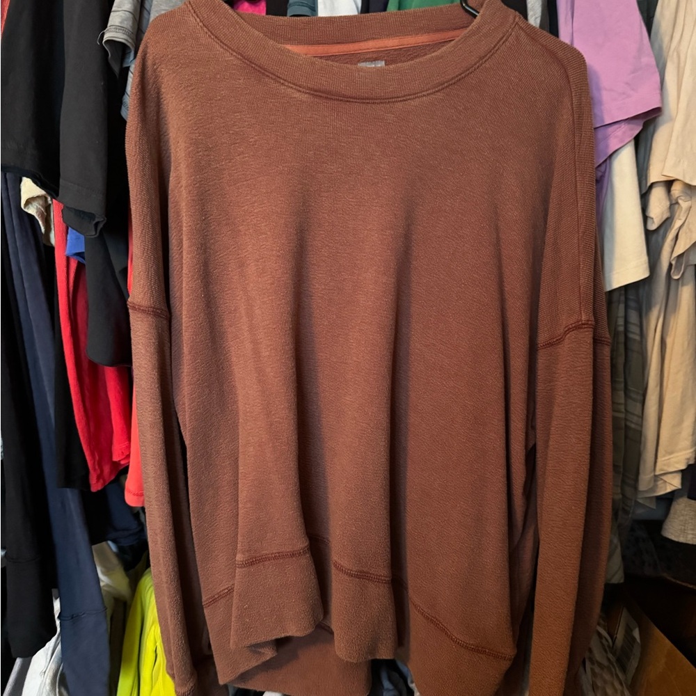 Women AE sweater